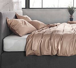 DE BESTE ZO!HOME SATINADO DEKBEDOVERTREK PRALINE BROWN
