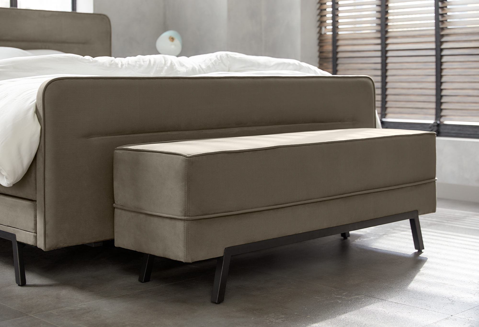 Boxspring Home 102 | Voetbord | Swiss Sense