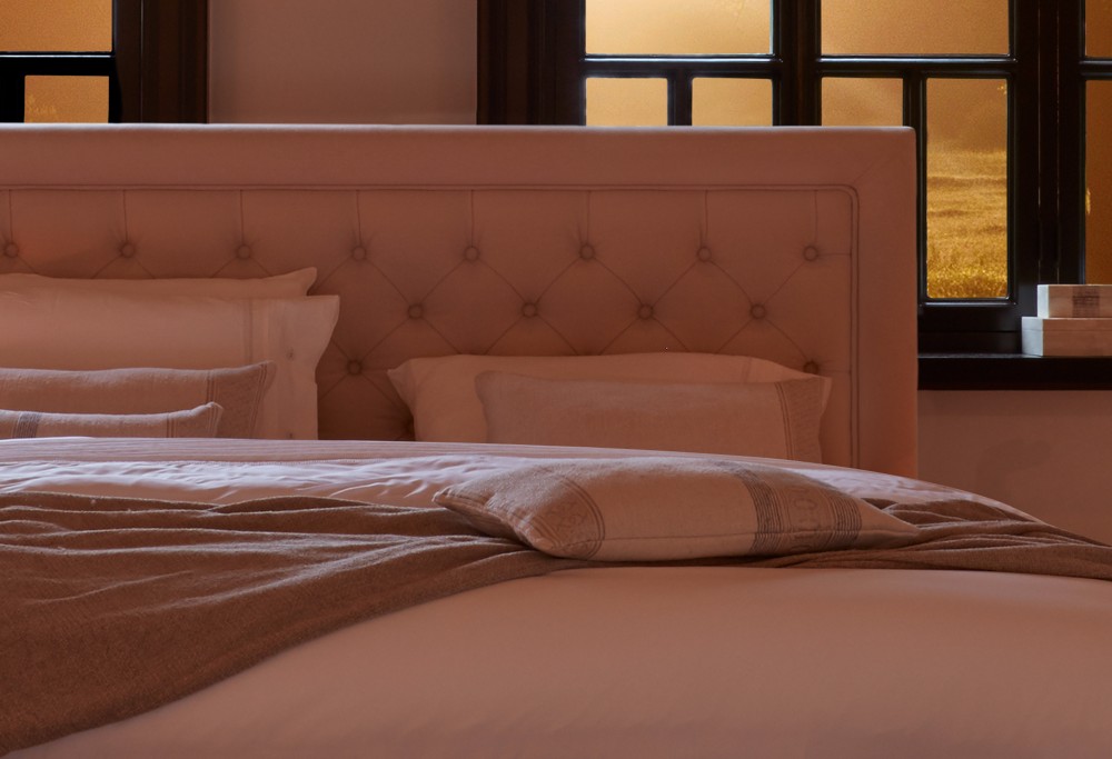 Beige boxspring Diks Cellini