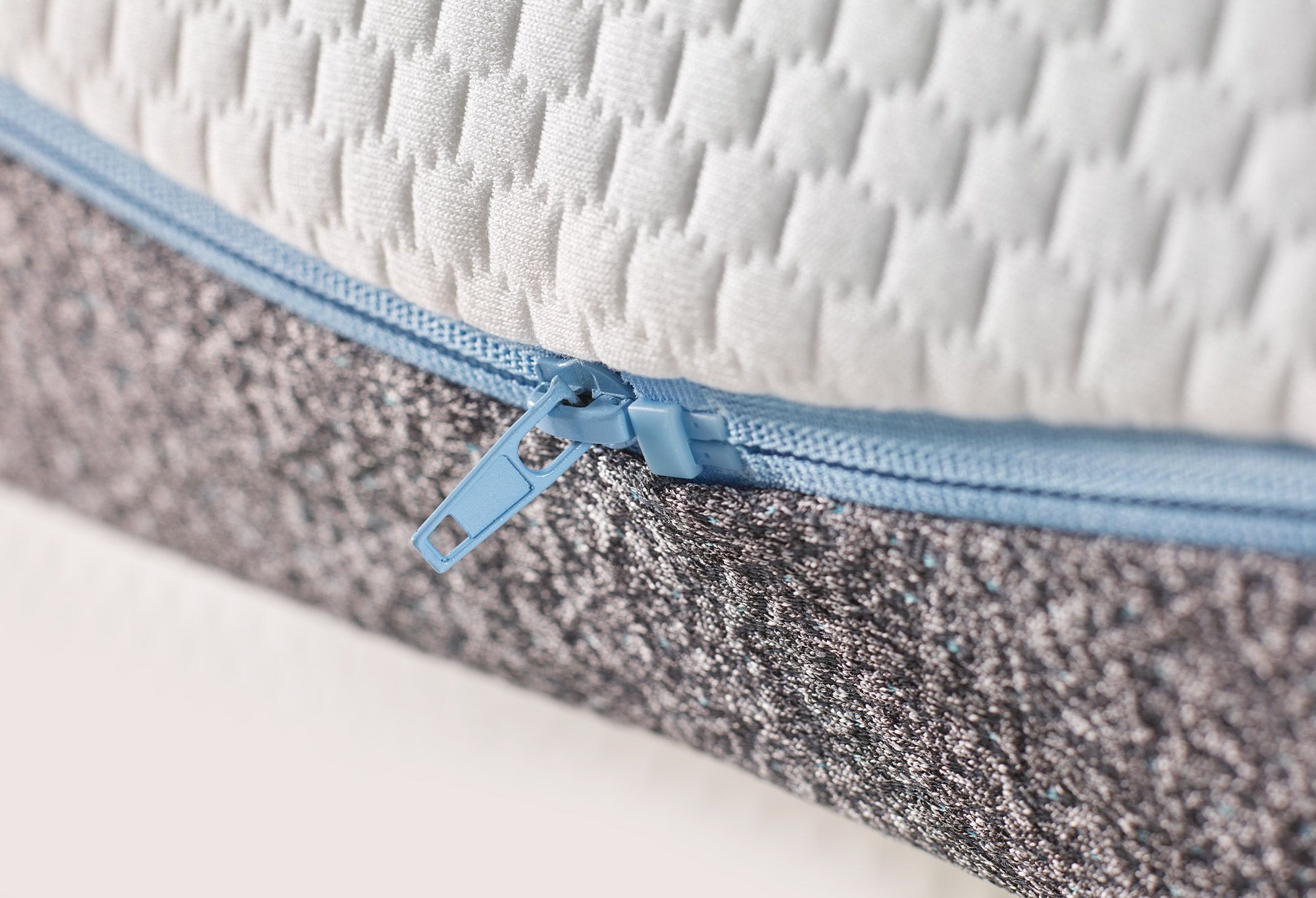 Simplr Three Matras | Swiss Sense