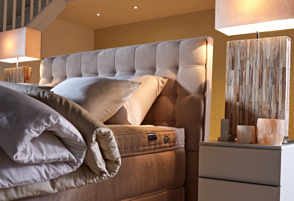 Beige boxspring Royal Madison