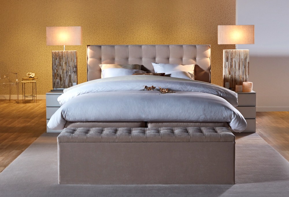 Beige boxspring Royal Madison