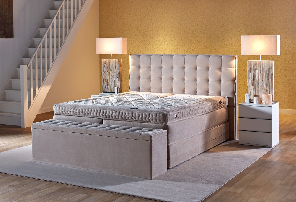 Beige boxspring Royal Madison