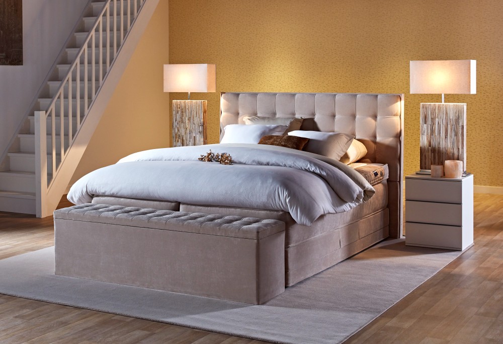 Beige boxspring Royal Madison