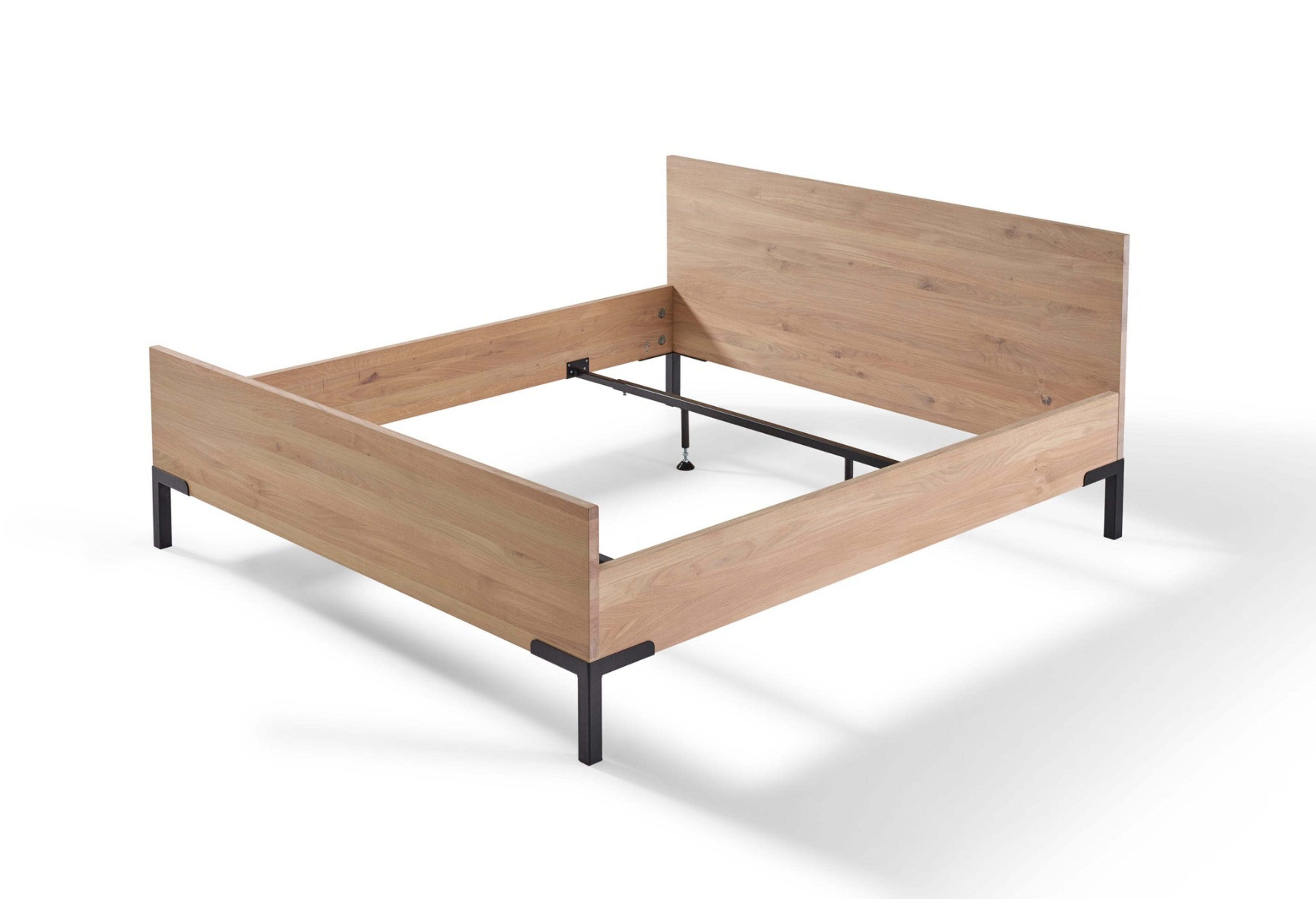 timeless 1 bz24 hb70 vb39 web Bedframe Balance Timeless