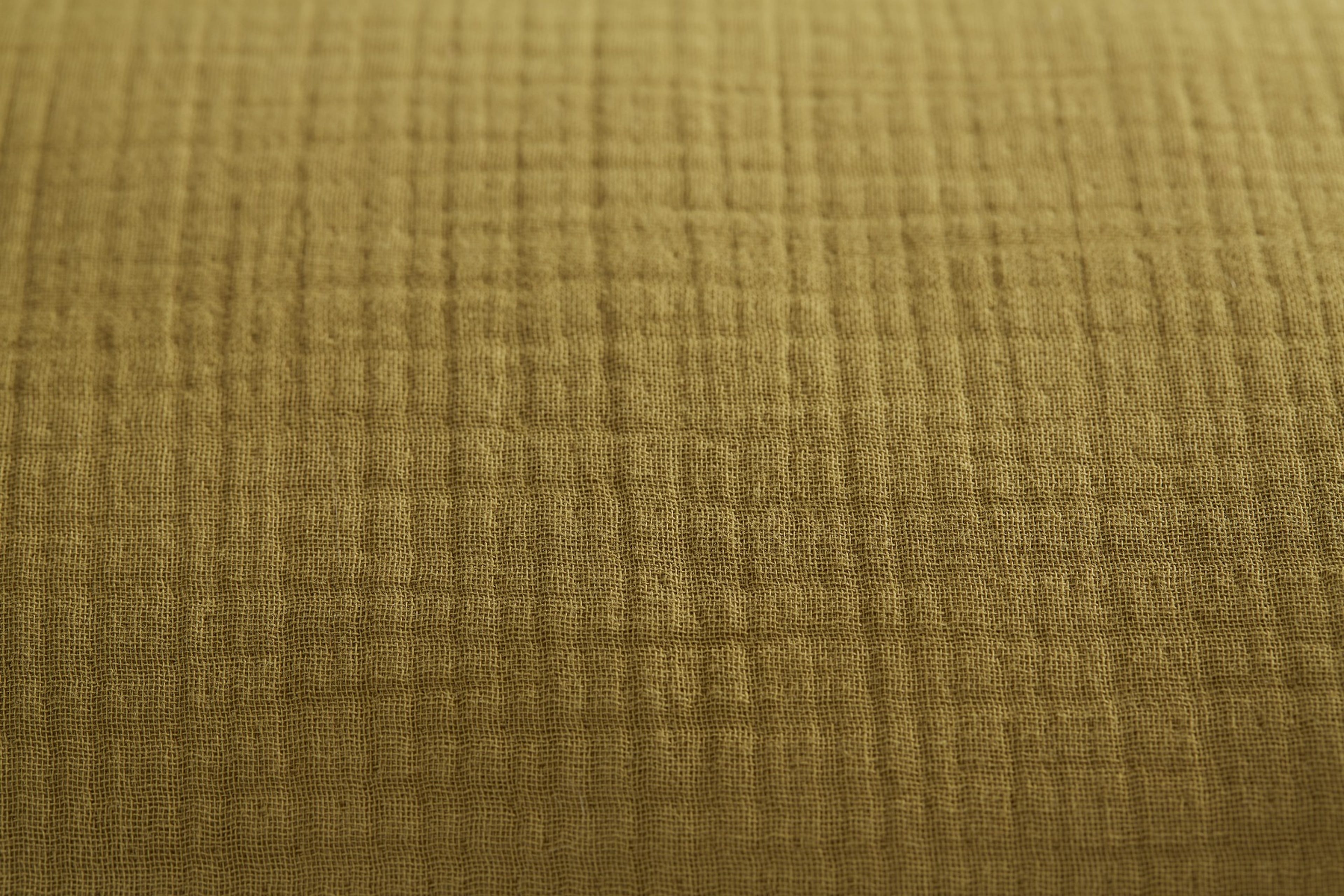 vtwonen Cuddle Cushion Ochre Sierkussen