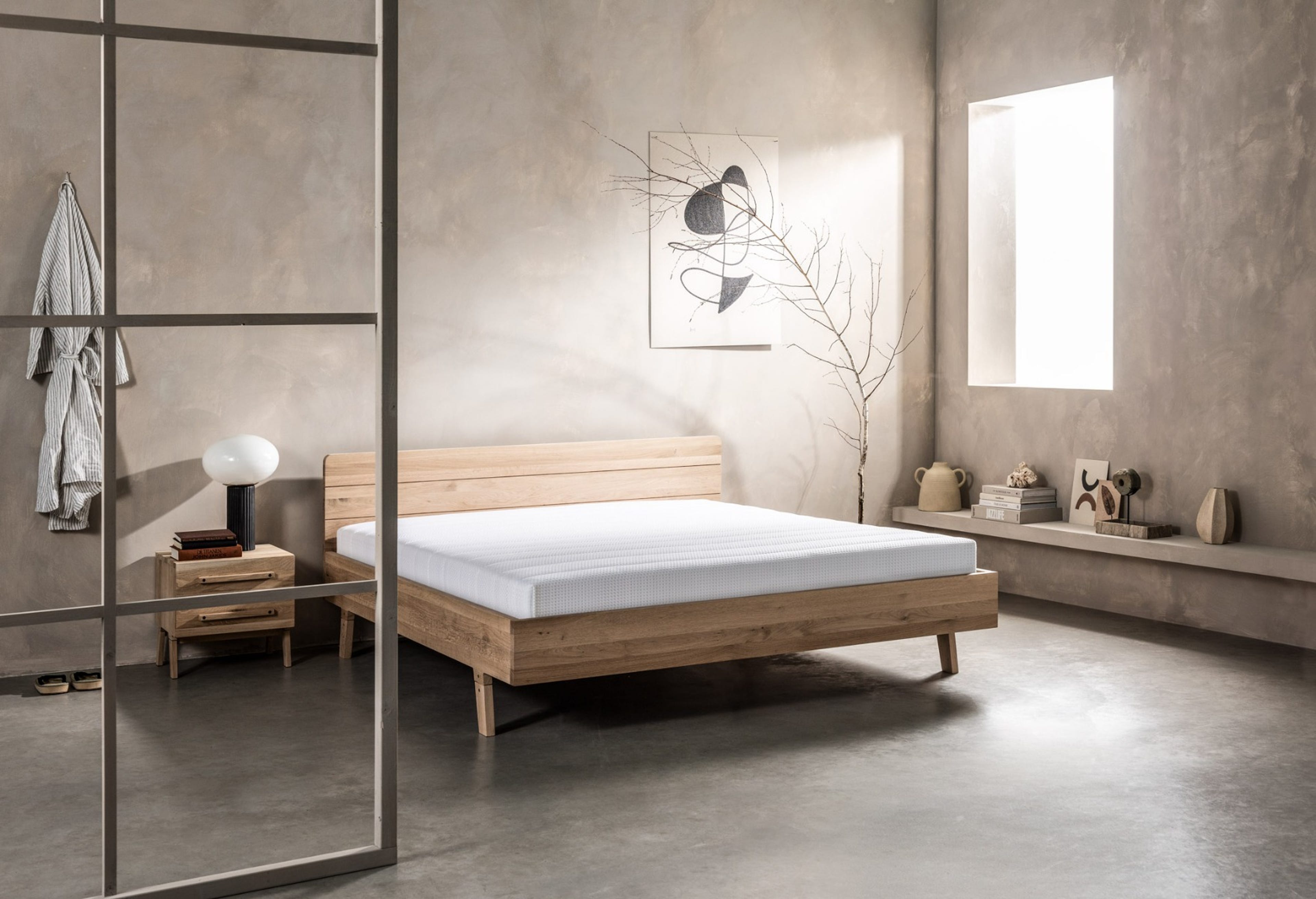 Bedframe Balance Focus