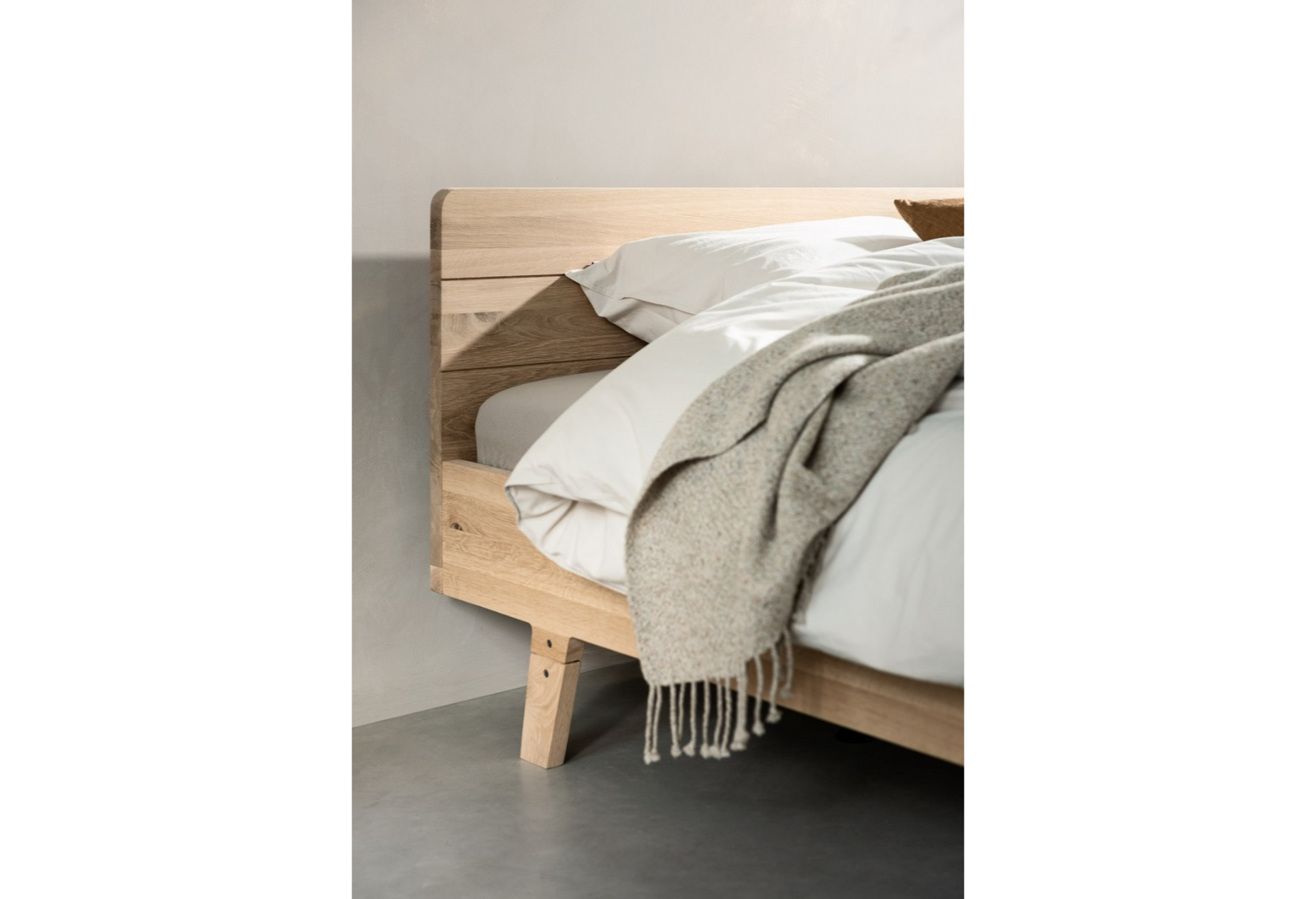 Bedframe Balance Focus